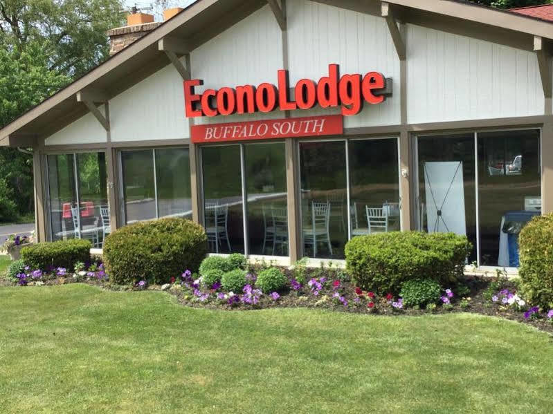 Econo Lodge Buffalo South Blasdell Extérieur photo