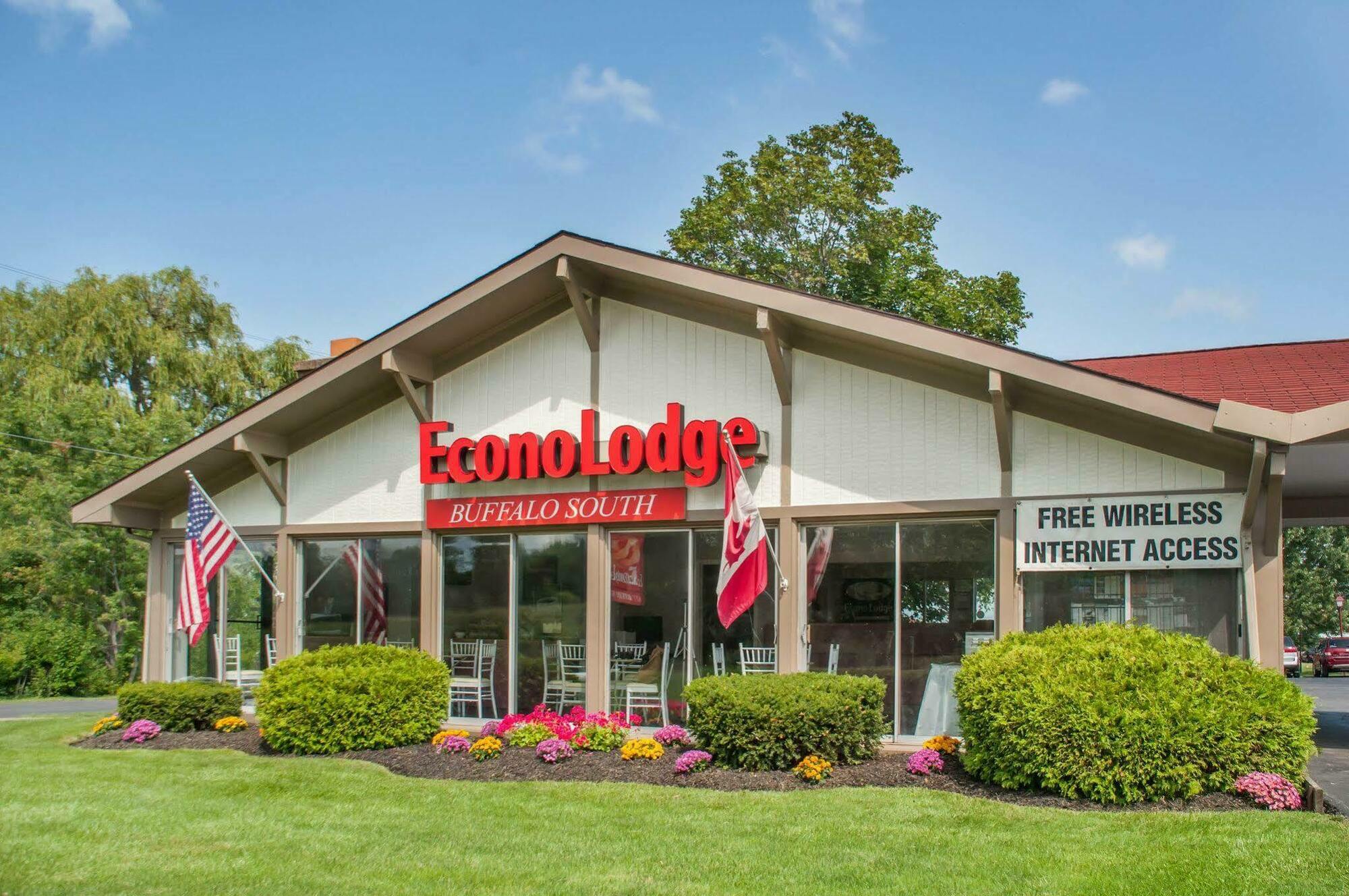 Econo Lodge Buffalo South Blasdell Extérieur photo